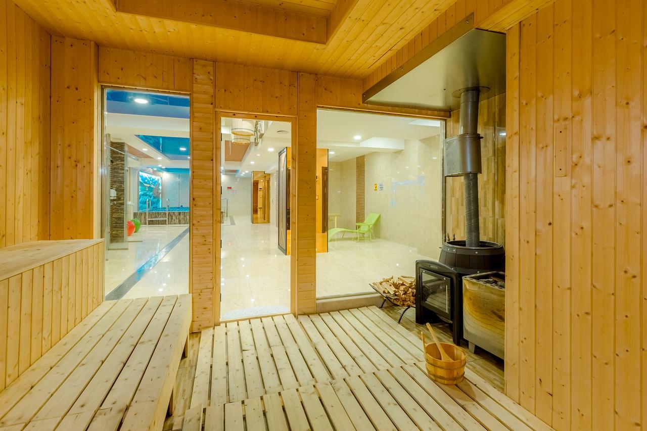 Grand Hill Hotel אולן בטור מראה חיצוני תמונה