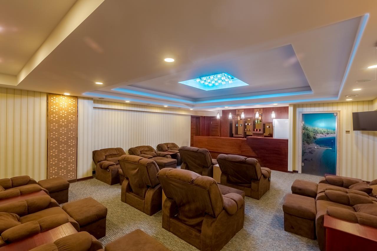Grand Hill Hotel אולן בטור מראה חיצוני תמונה