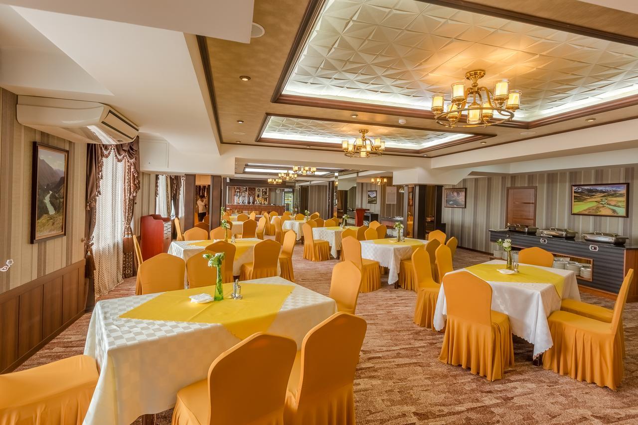 Grand Hill Hotel אולן בטור מראה חיצוני תמונה