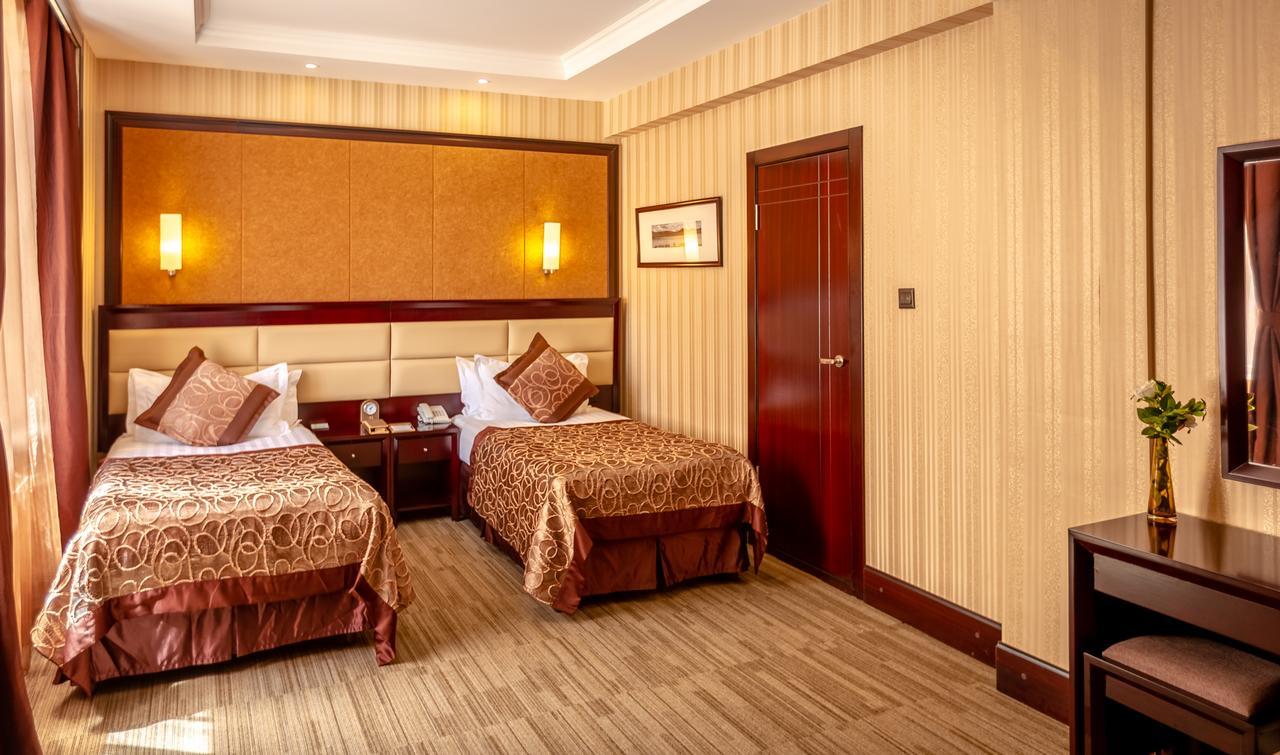 Grand Hill Hotel אולן בטור מראה חיצוני תמונה