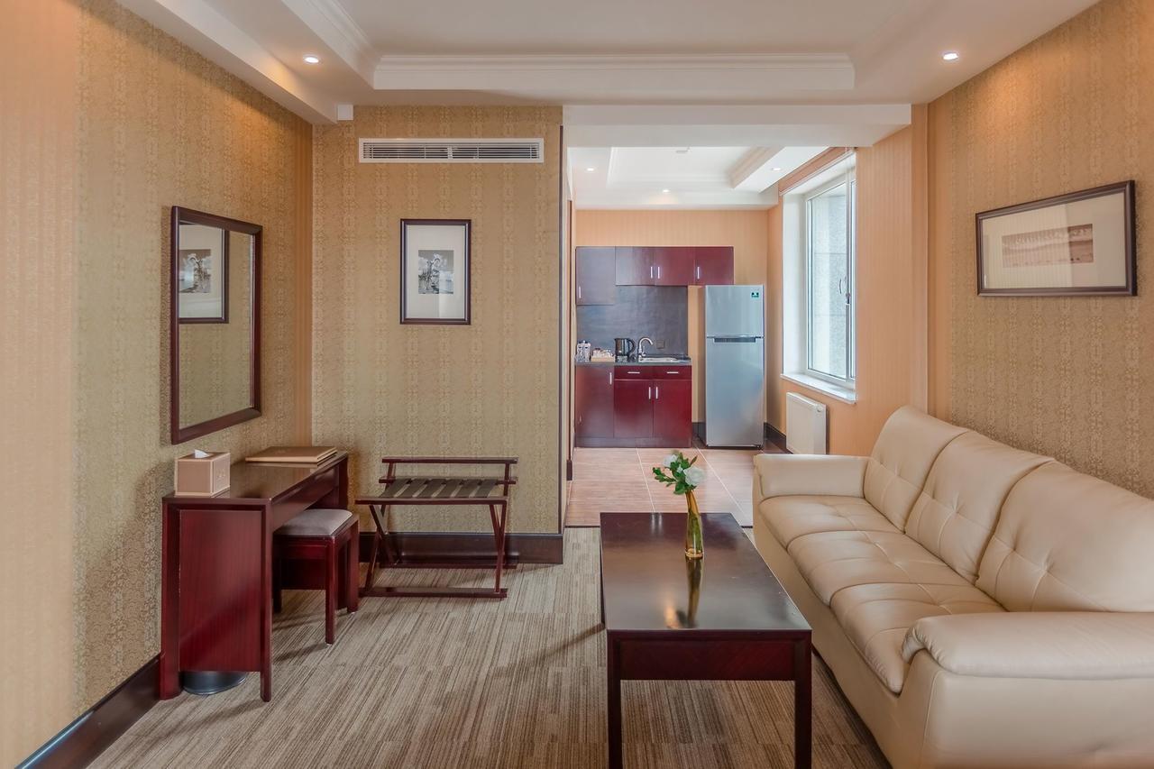 Grand Hill Hotel אולן בטור מראה חיצוני תמונה